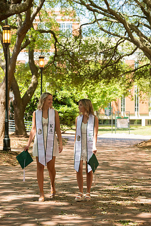 2018-04-27-Abbey and Friends-Graduation (38 of 64)